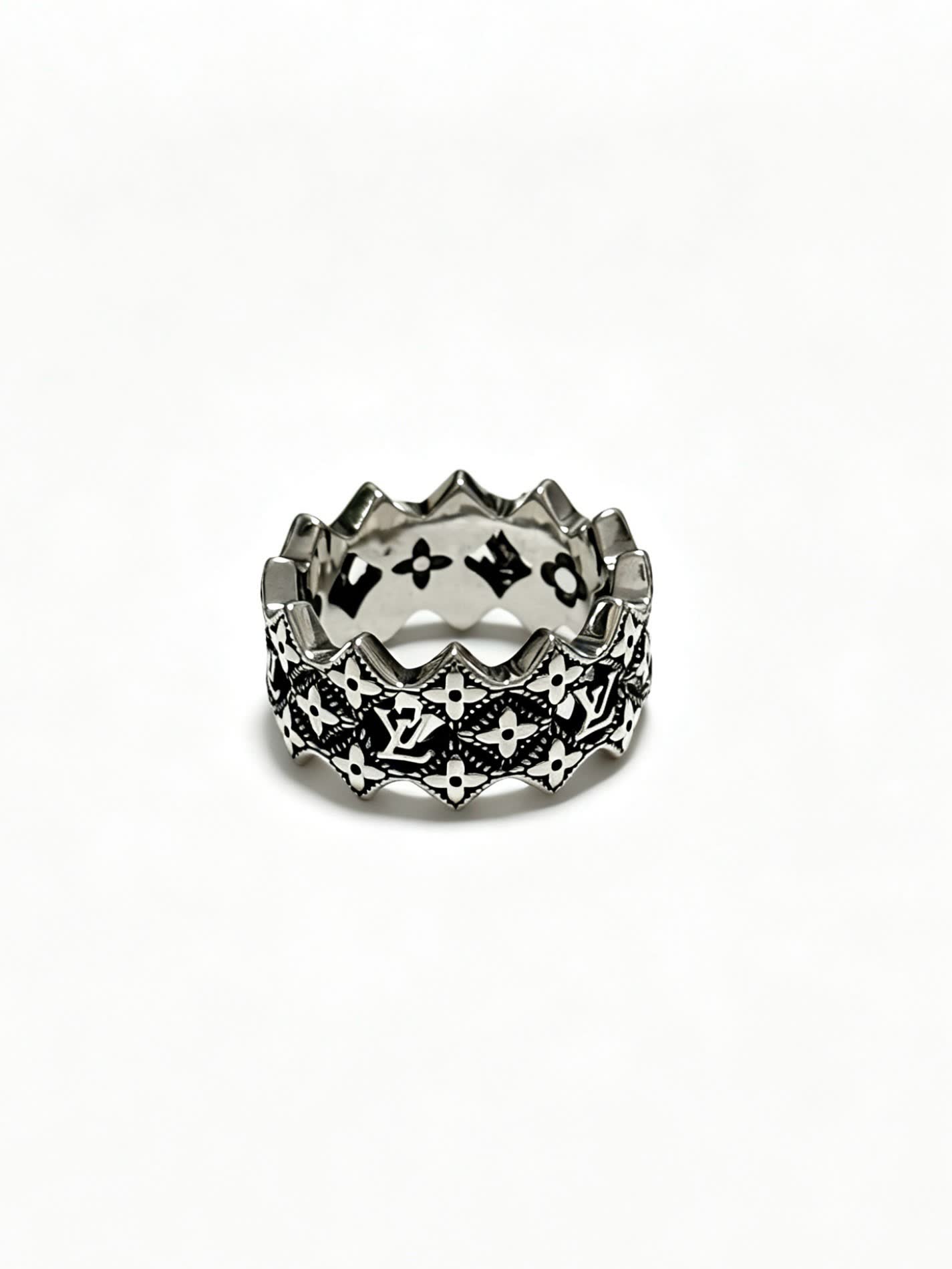 Louis Vuitton Sterling Silver Filigree Ring